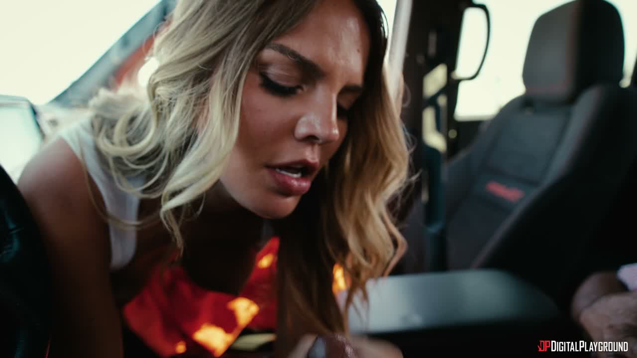 Kate Dalia Flees The Law In This Intense Digital Playground Hardcore Thrille